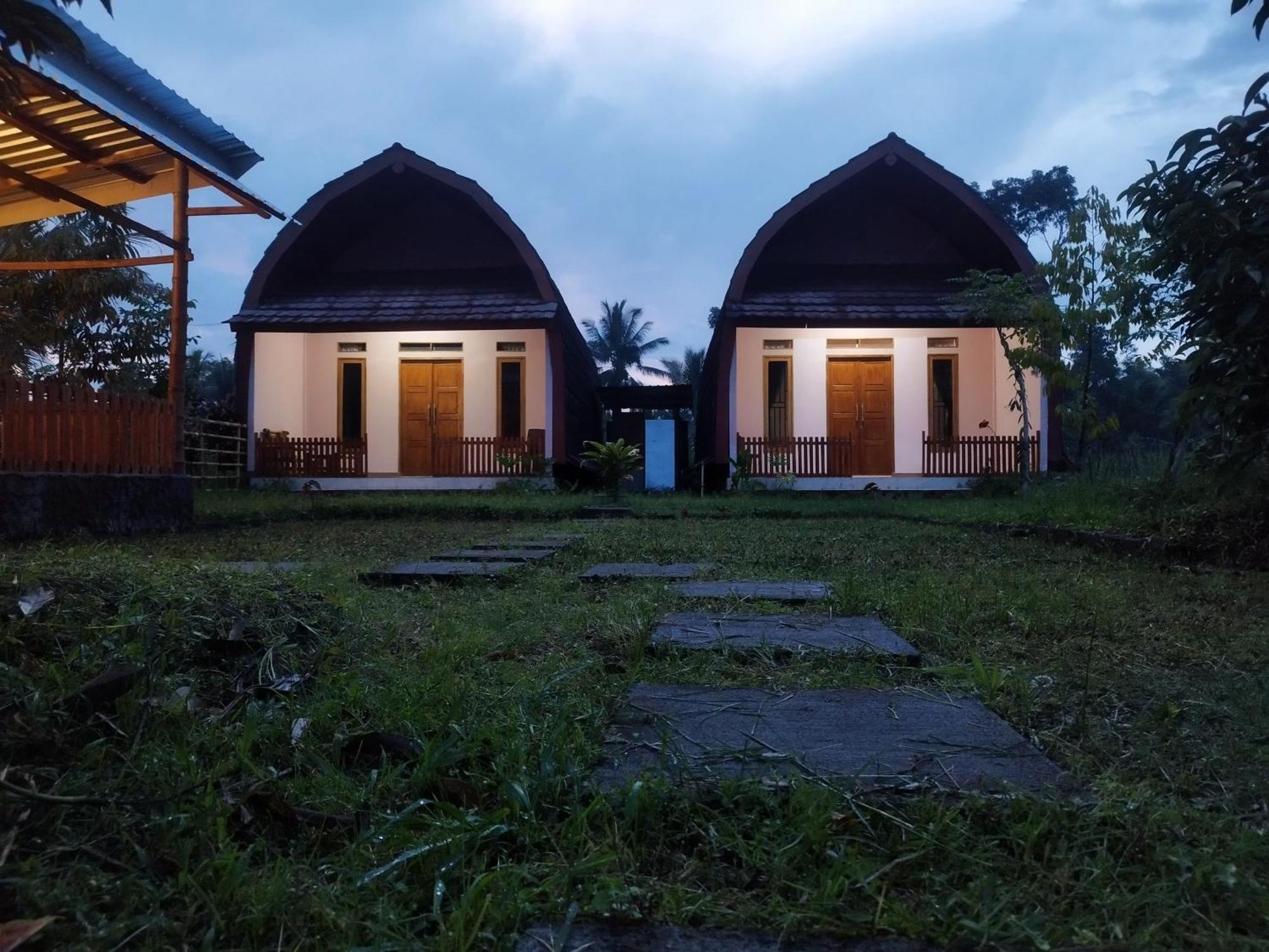 Bale Tetebatu Vila Quarto foto